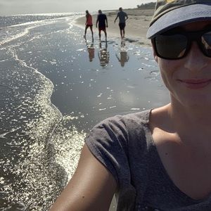 Meet your Posher, Aimee